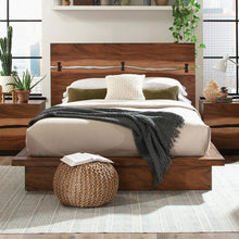 Riverbank Wood Queen Panel Bed Walnut