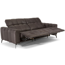 Natuzzi Editions Portento Power Reclining Sofa - detail view