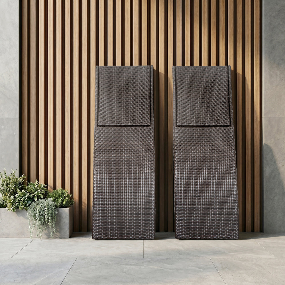 Outdoor Chaise Lounger