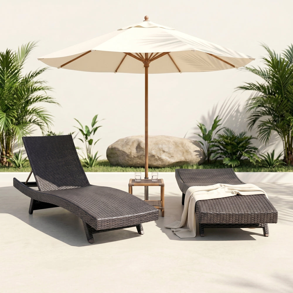 Outdoor Chaise Lounger