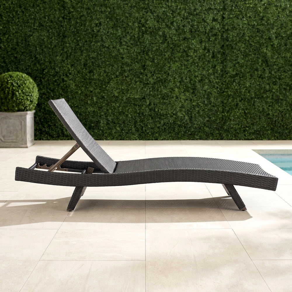 Outdoor Chaise Lounger