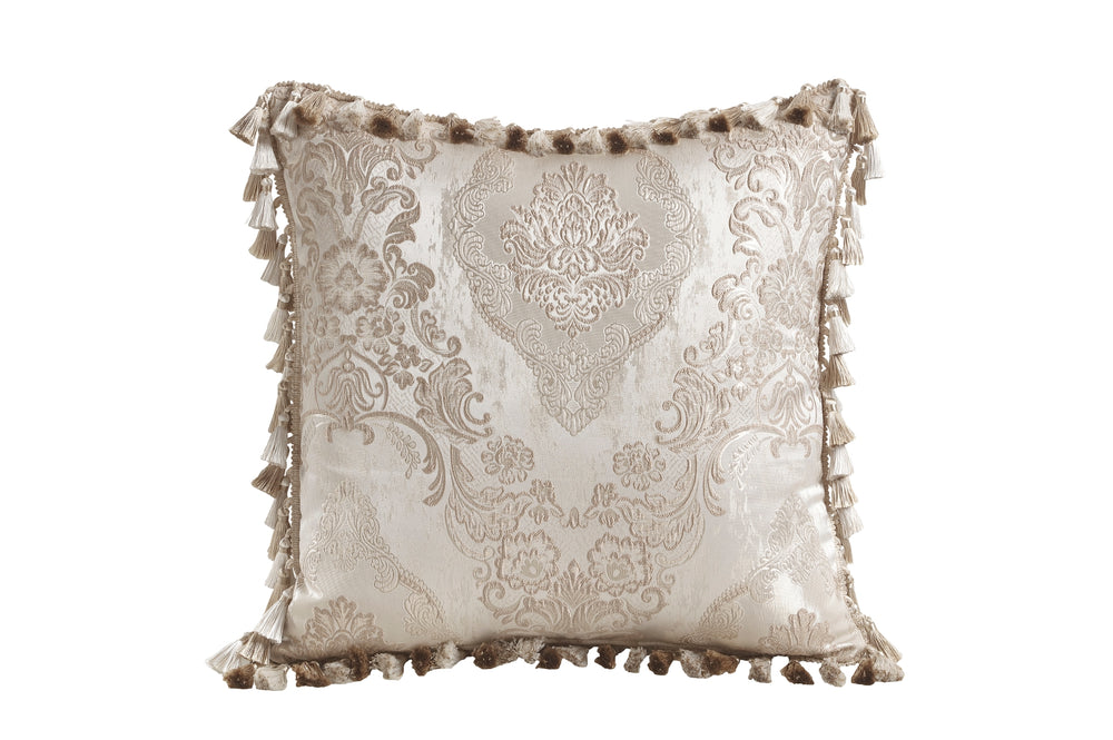 Majestic Traditional Loveseat