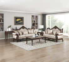 Majestic Traditional Sofa