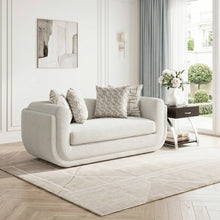 Cozy Collection Love Seat w/4 Designer Accent Pillows