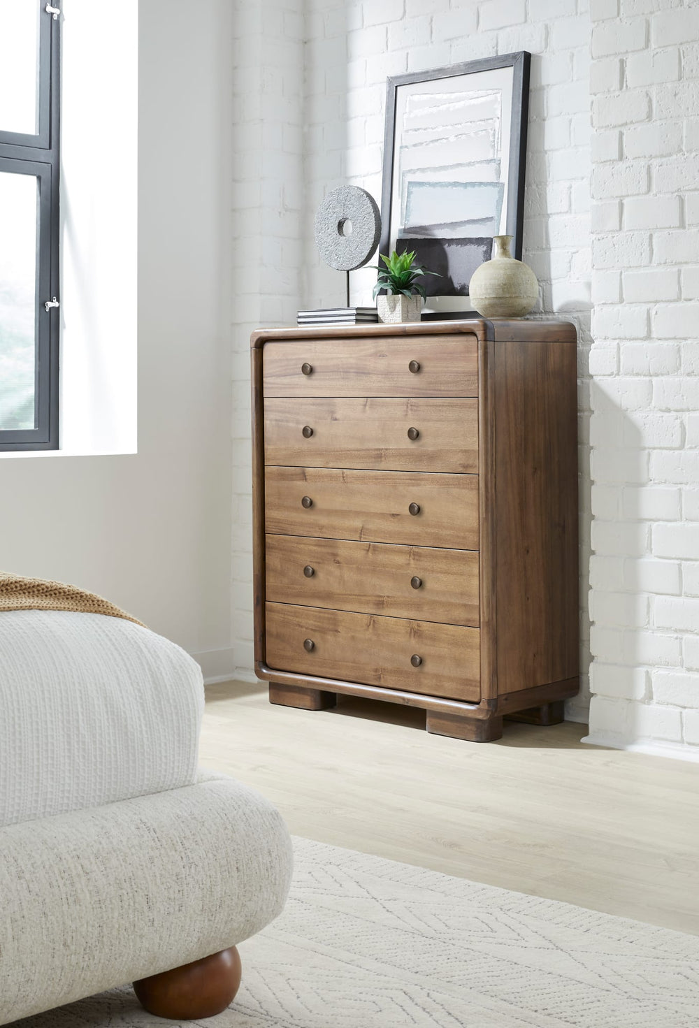 Bentley Five Drawer Acacia Wood Chest in Impala - View 9