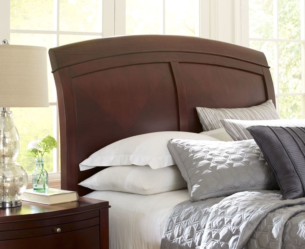Bradford Wood Sleigh Bed in Cinnamon - View 4