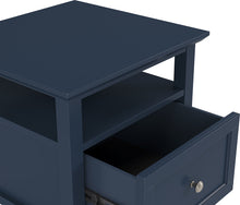 Halston Square End Table - Blbry - View 4