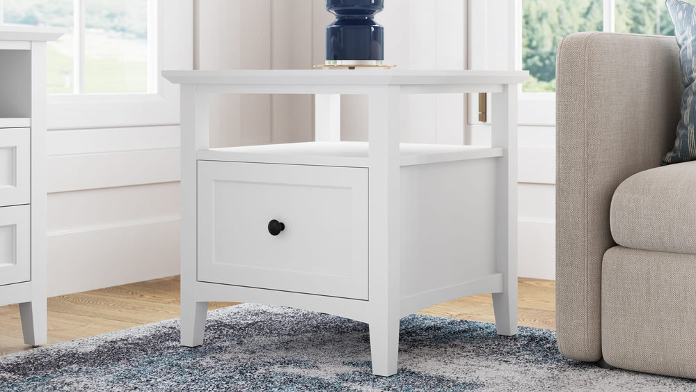 Halston Square End Table - Snfl