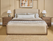 Holland Upholstered Queen Bed - Swtr/C Glw