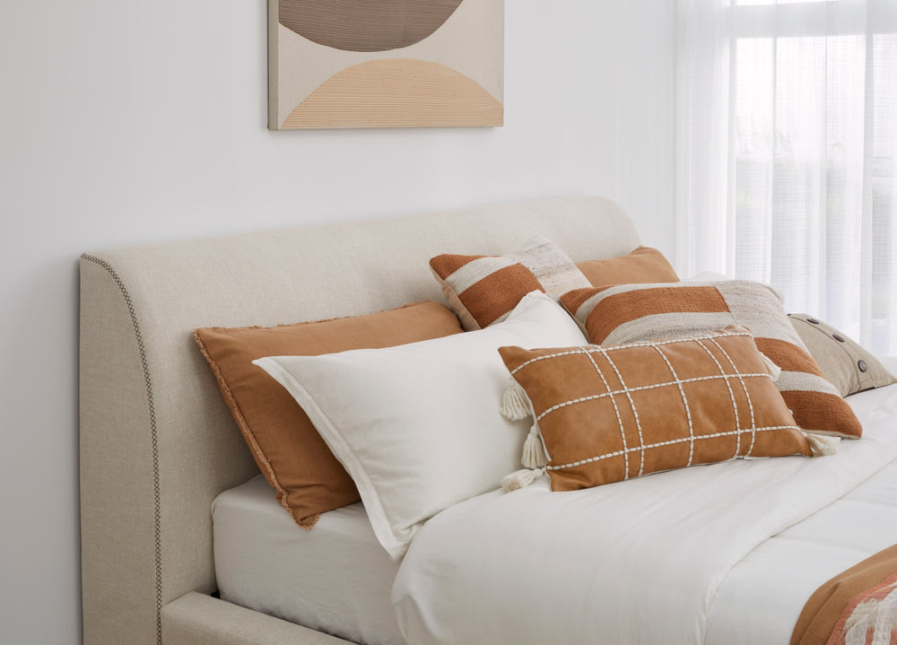 Louis Upholstered Platform Bed in Natural Linen (2026) - View 5