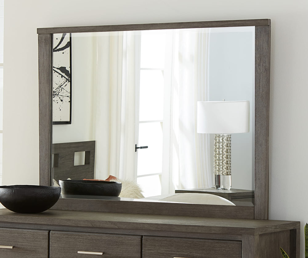 Newport Dresser Mirror in Sharkskin