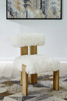 Norfolk Dining Accent Chair in Sheepskin and Lioness