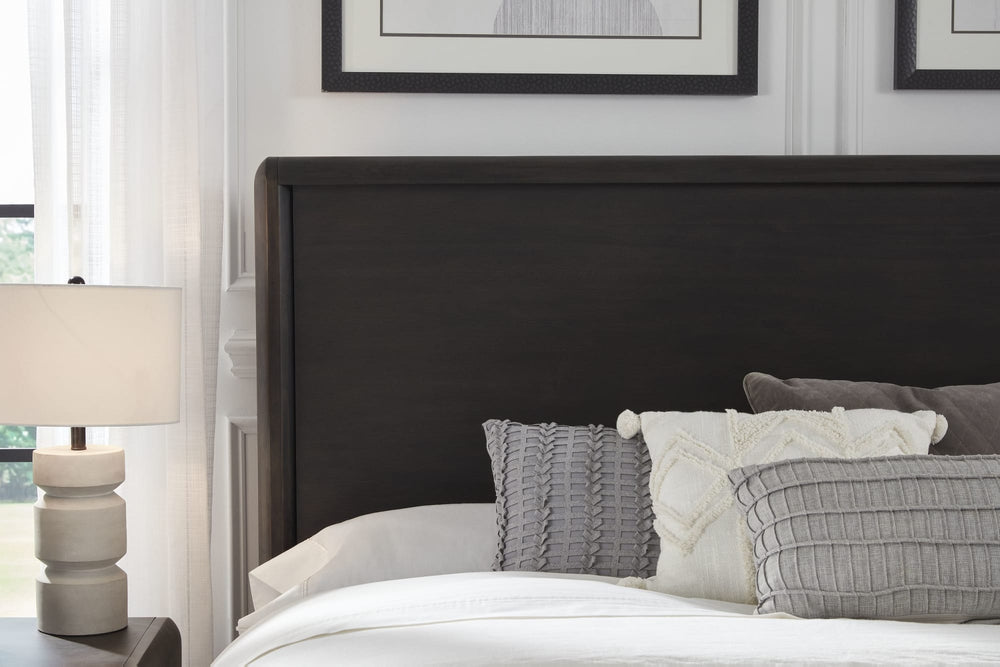 Wexford Acacia Wood Platform Bed in Jaguar - View 3