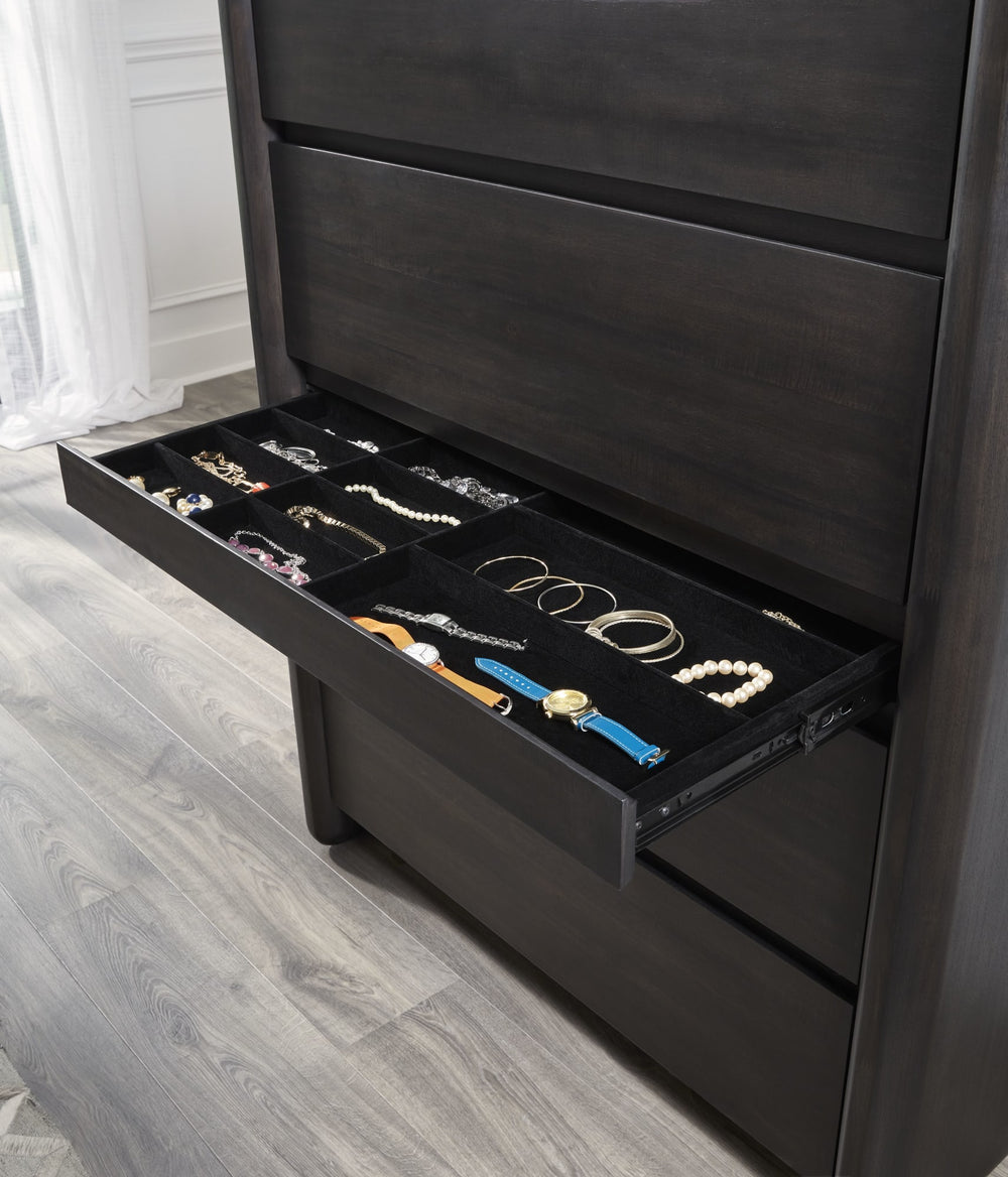 Wexford Five Drawer Acacia Wood Chest with Jewelry Tray in Jaguar - View 2