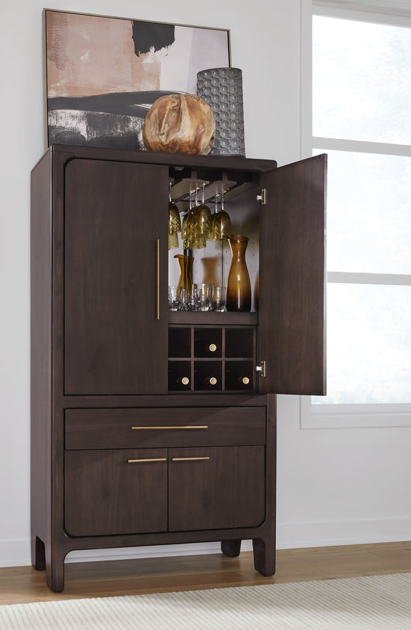 Zermatt Four Door One Drawer Acacia Bar Cabinet in Jaguar alternate view