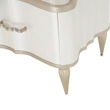 London Place Tiered Chest