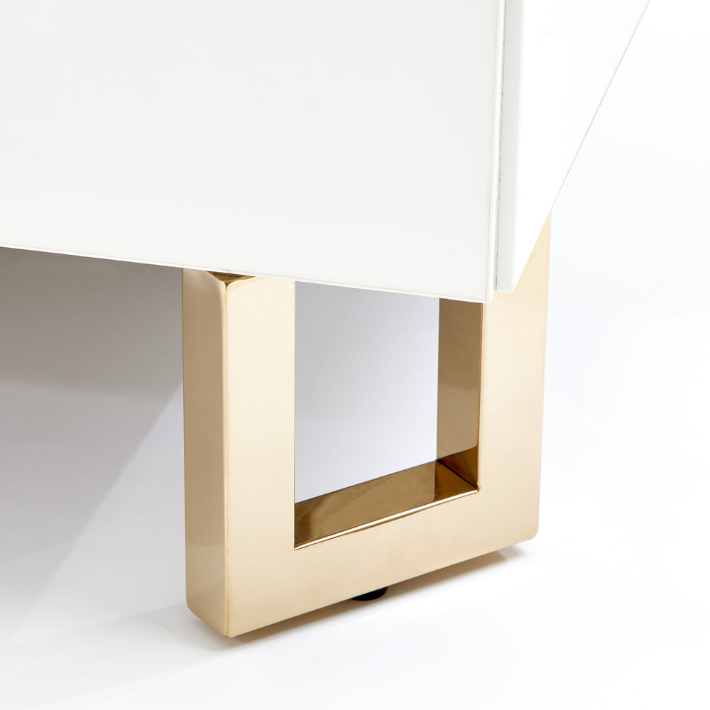 Golden Palm Queen Platform Bed