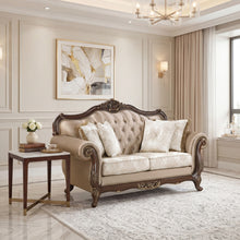 Majestic Traditional Loveseat