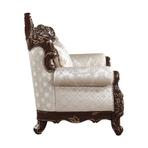 Majestic Traditional Chair