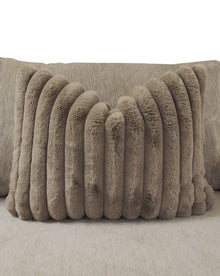 Aspen Oversized Transitional Sectional 126
