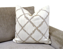 Aspen Oversized Transitional Sectional 126